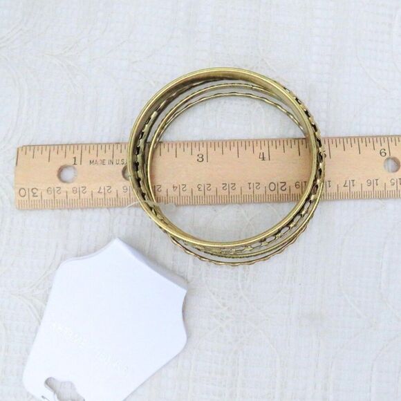 Bangle Bracelets Set of 4 Women, Gold Toned With Pattern, Business or Casual - Picture 5 of 7